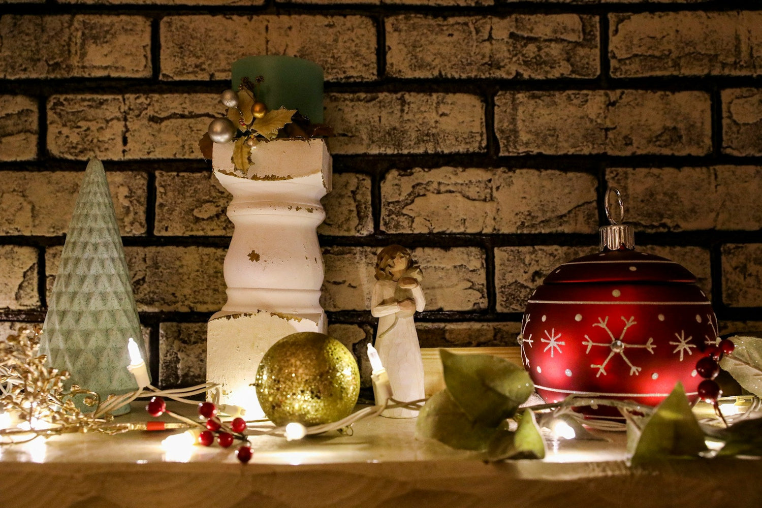 Holiday & Seasonal Supplies